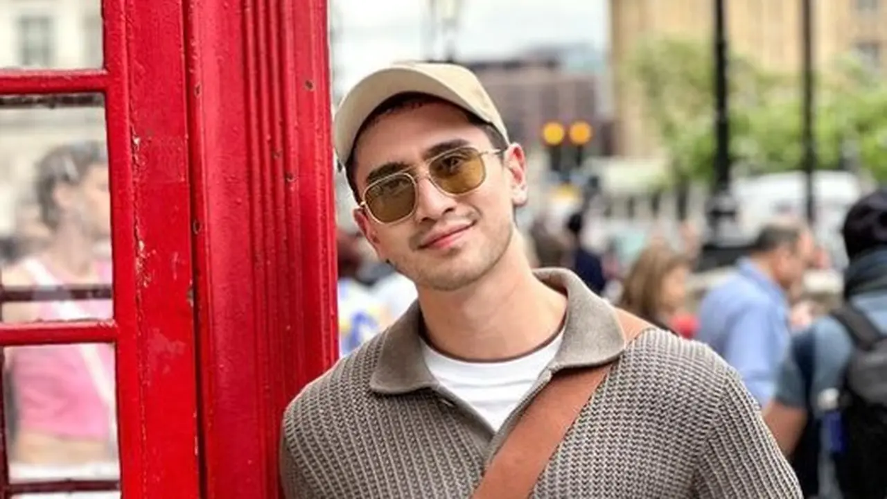 Verrell Bramasta menginap di hotel di Oxford (Instagram/bramastavrl)