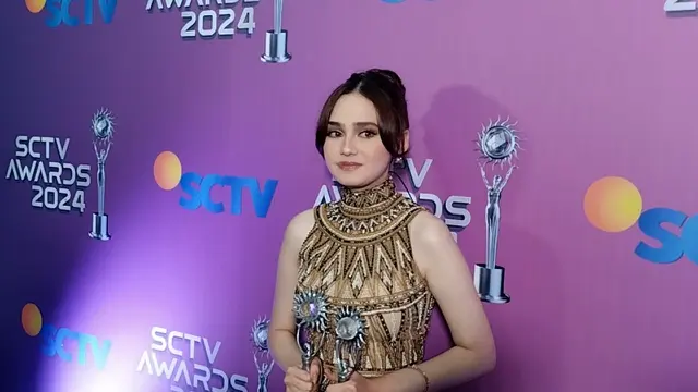 Syifa Hadju dalam SCTV Awards 2024. (M Altaf Jauhar/ Liputan6.com)
