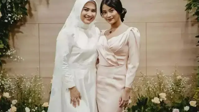 Ikke Nurjanah menikah lagi (Instagram/@adirakania)