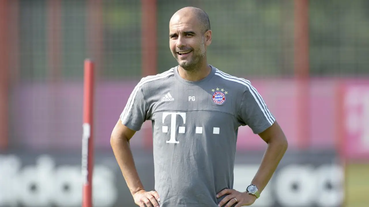 Pep Guardiola (AFP PHOTO / CHRISTOF STACHE)