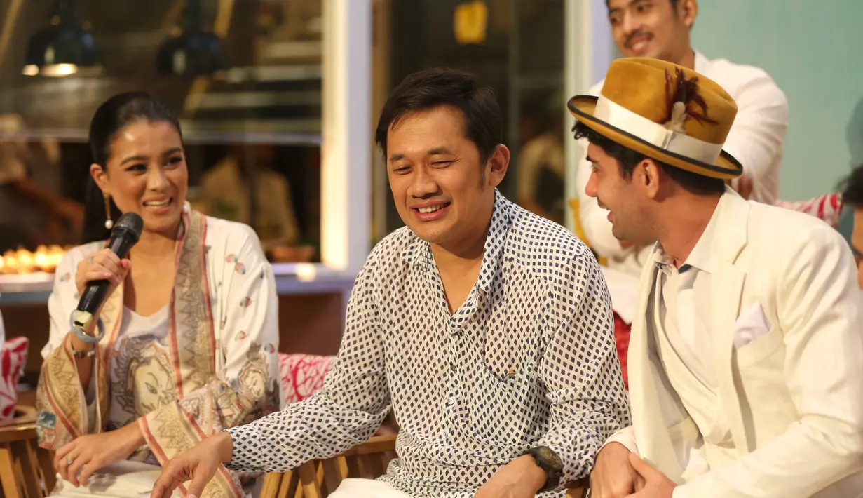 Reza Rahadian (Adrian Putra/Fimela.com)