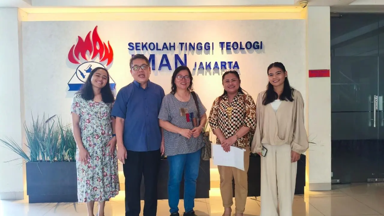 Kunjungan Atase Pendidikan dan Kebudayaan KBRI Filipina, Prof Nina Yulianti, ke STT Iman Jakarta. (Istimewa)