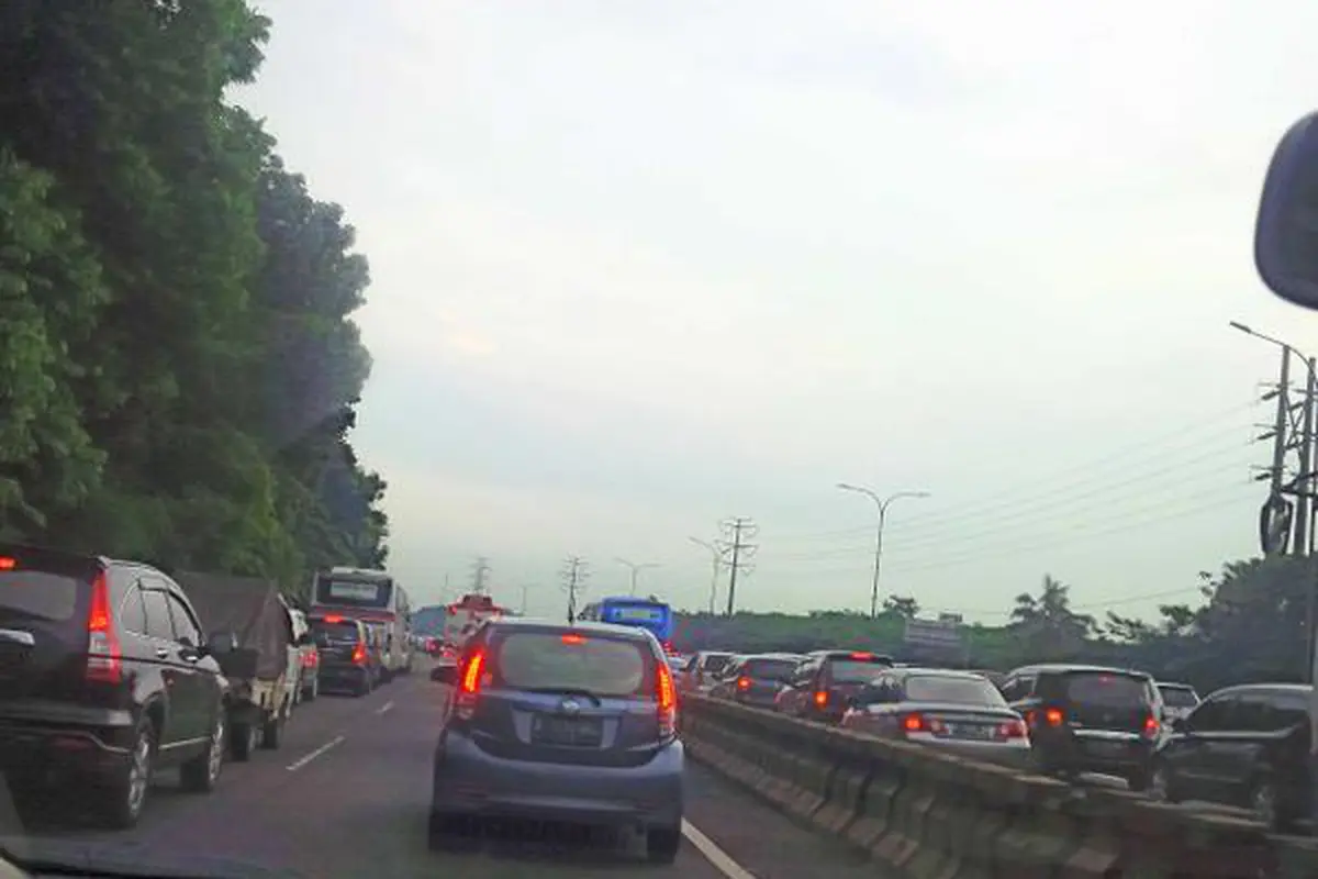 Cek Kepadatan Lalu Lintas Jakarta Pagi Ini