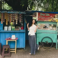 Inspirasi gaya Raline Shah yang bisa jadi inspirasi. (instagram.com/ralineshah)