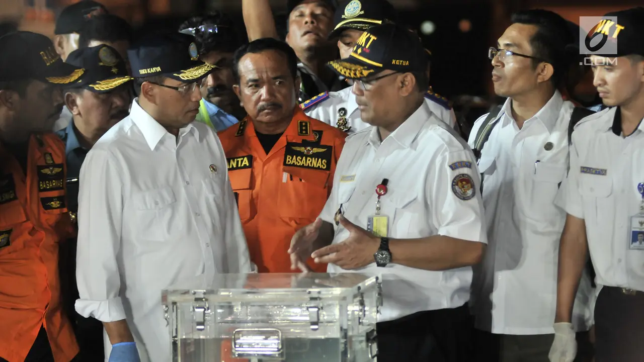 Menhub dan Kepala KNKT Konpers Temuan Black Box Lion Air
