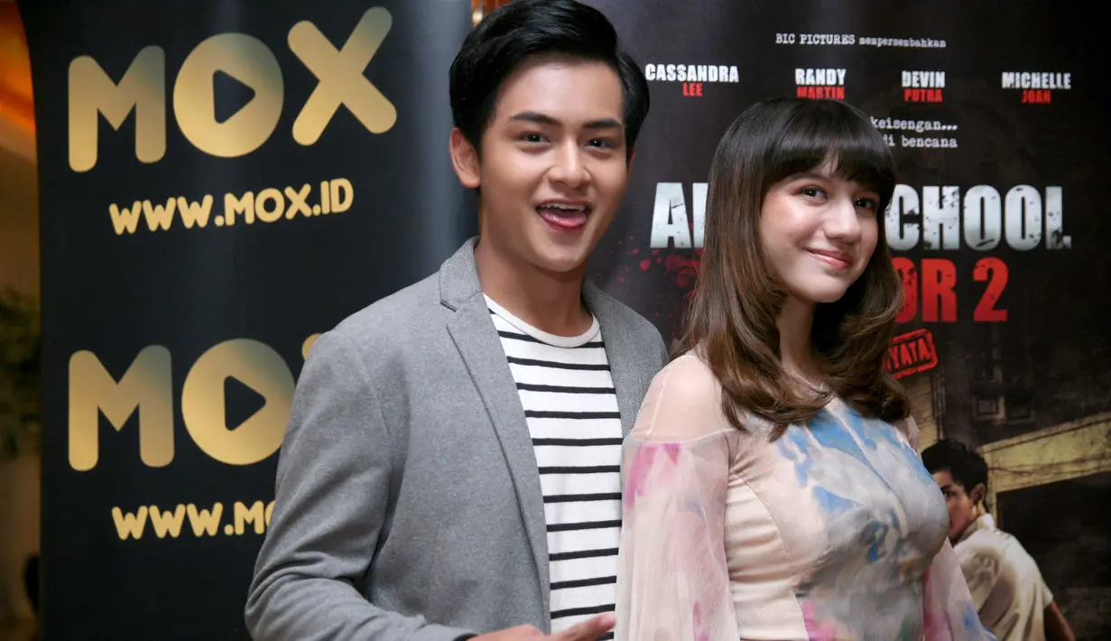 Sebagai pasangan kekasih, Randy dan Cassandra punya cerita tersendiri saat bermain di satu judul film yang sama dan menjadi lawan main. Kabarnya, di film itu mereka juga menjadi sepasang kekasih. (Nurwahyunan/Bintang.com)