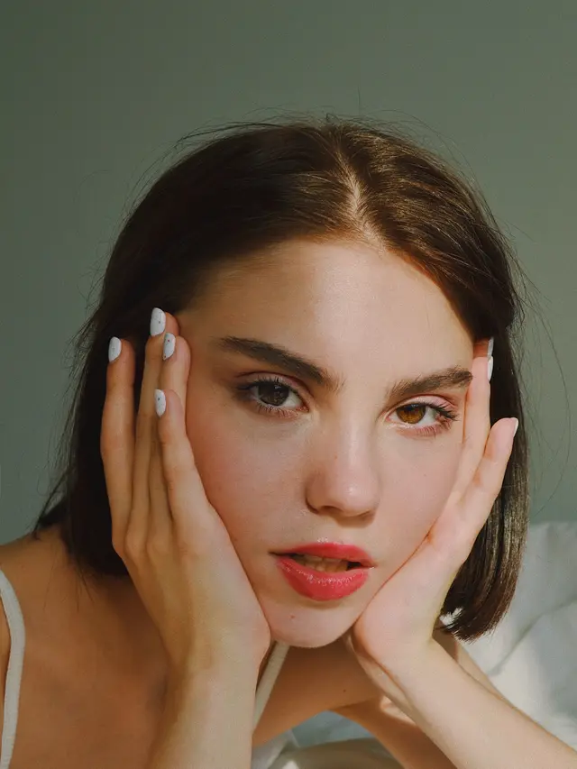 5 Cara Mendapatkan Bibir Merah Muda secara Alami dengan Perawatan Rumahan