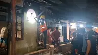 Kebakaran Hanguskan Tiga Rumah di Depok, Satu Warga Alami Luka