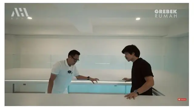 12 Potret Rumah Mewah Eko Patrio, Ada Kolam Renang Rooftop