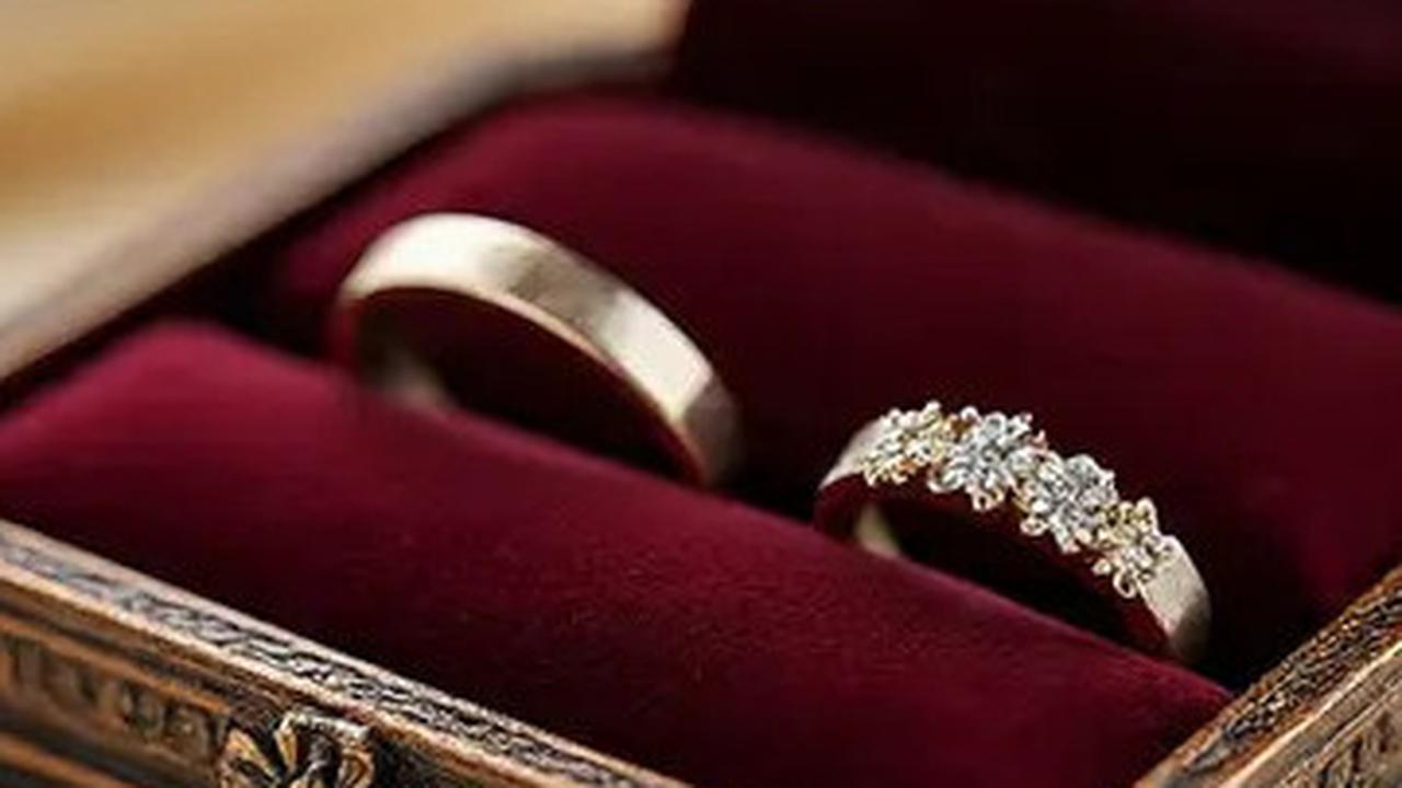 7 Inspirasi Cincin Nikah Couple 2025 Lengkap dengan Harga, Elegan Tanpa Emas untuk Pria Muslim