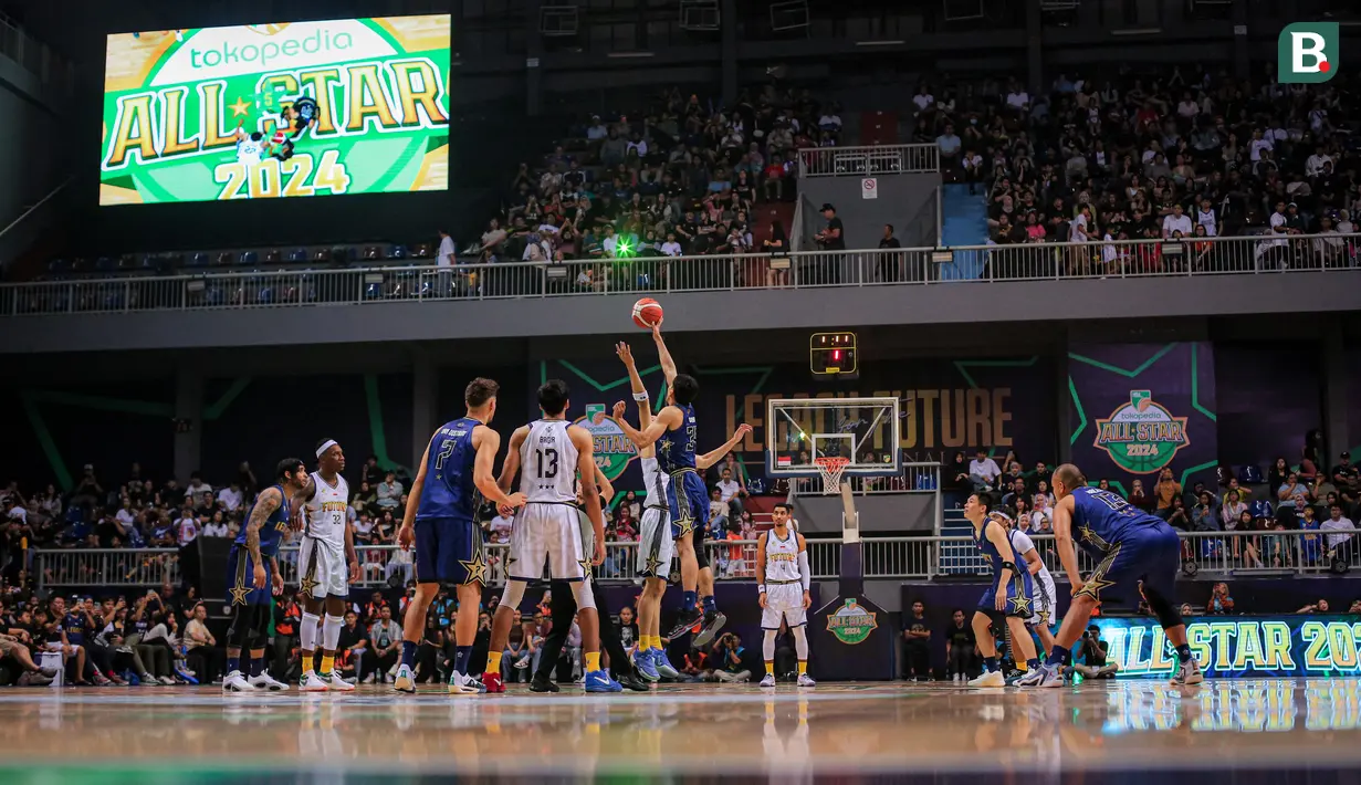 Foto Lester Prosper Jadi MVP di IBL All Star 2024, Bawa Tim Future