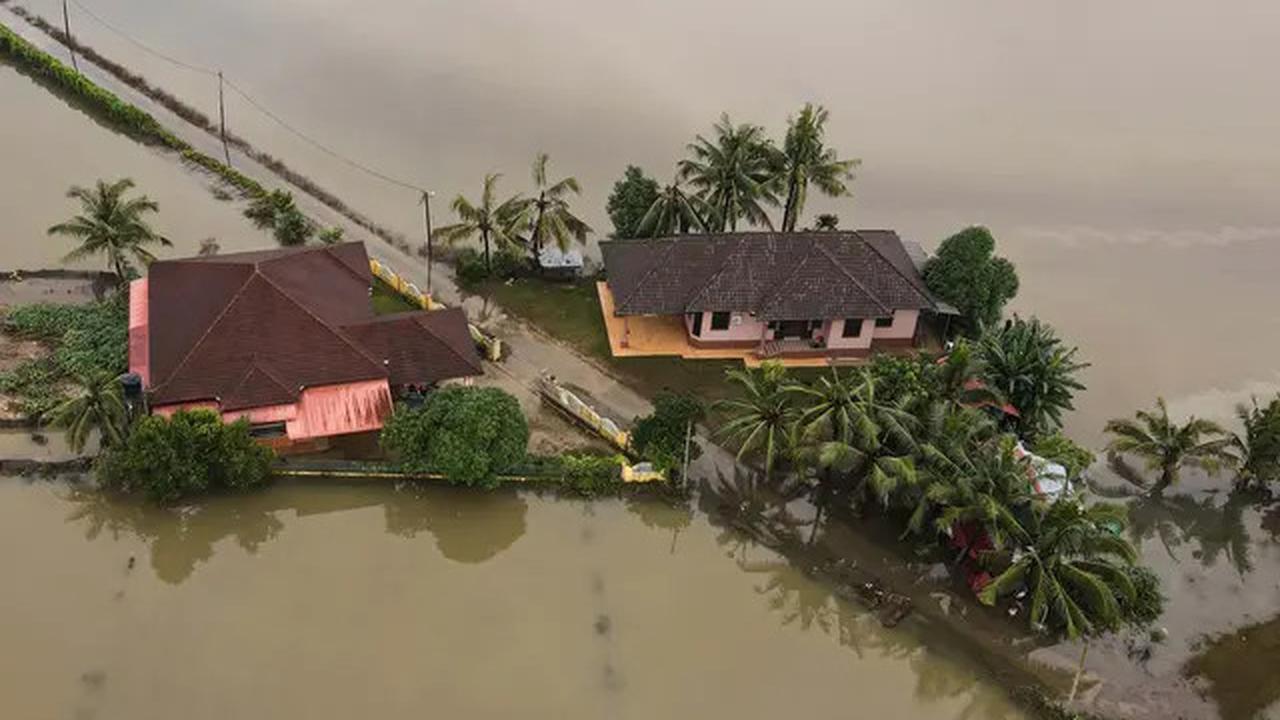 Banjir Malaysia, Lebih dari 122 Ribu Orang Mengungsi