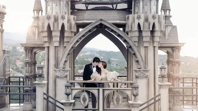 6 Gaya Prewedding Felicya Angelista dan Caesar Hito, Bak Putri dan Pangeran