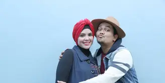 Indra Bekti mengaku kaget dengan kehamilan ketiga istrinya Aldila Jelita. Sebelumnya, pasangan ini telah memiliki dua putri cantik, Dafania Sahira Indrabekti dan Amabell Eleanor. (Galih W. Satria/Bintang.com)