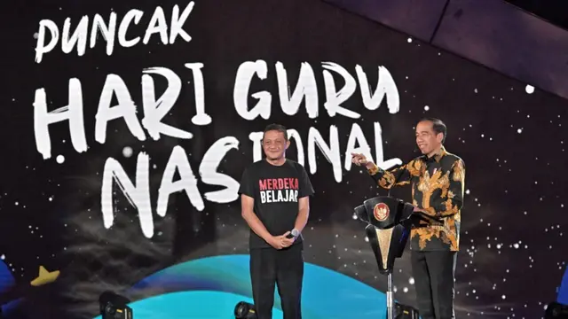 Guru Penggerak dari Sigi Dapat Sepeda dari Presiden Jokowi