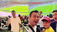 6 Potret Raffi Ahmad Nonton Langsung Piala Dunia, Rafathar Senang Inggris Menang (sumber: Instagram/raffinagita1717)