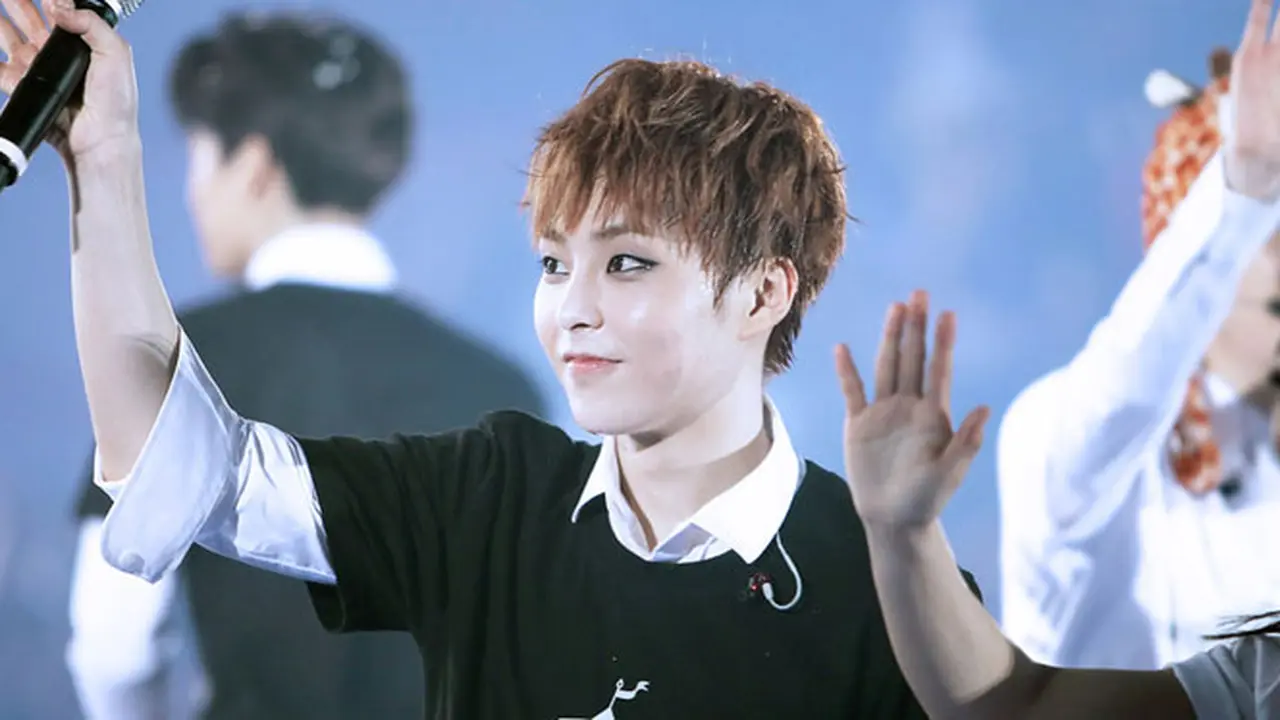 Xiumin  EXO