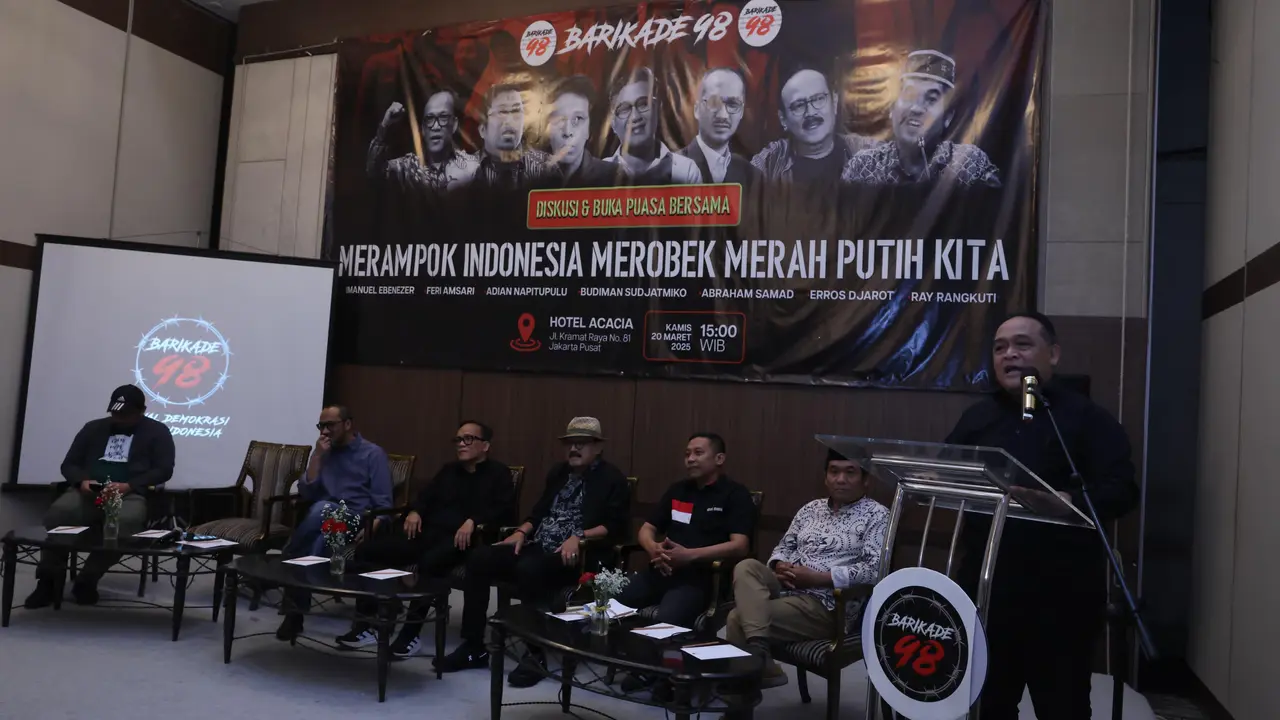 Isu dugaan perampokan kekayaan negara mencuat dalam diskusi bertajuk 'Merampok Indonesia, Merobek Merah Putih Kita' yang digelar Barikade 98 di Hotel Acacia, Jakarta, Kamis (20/3/2025).