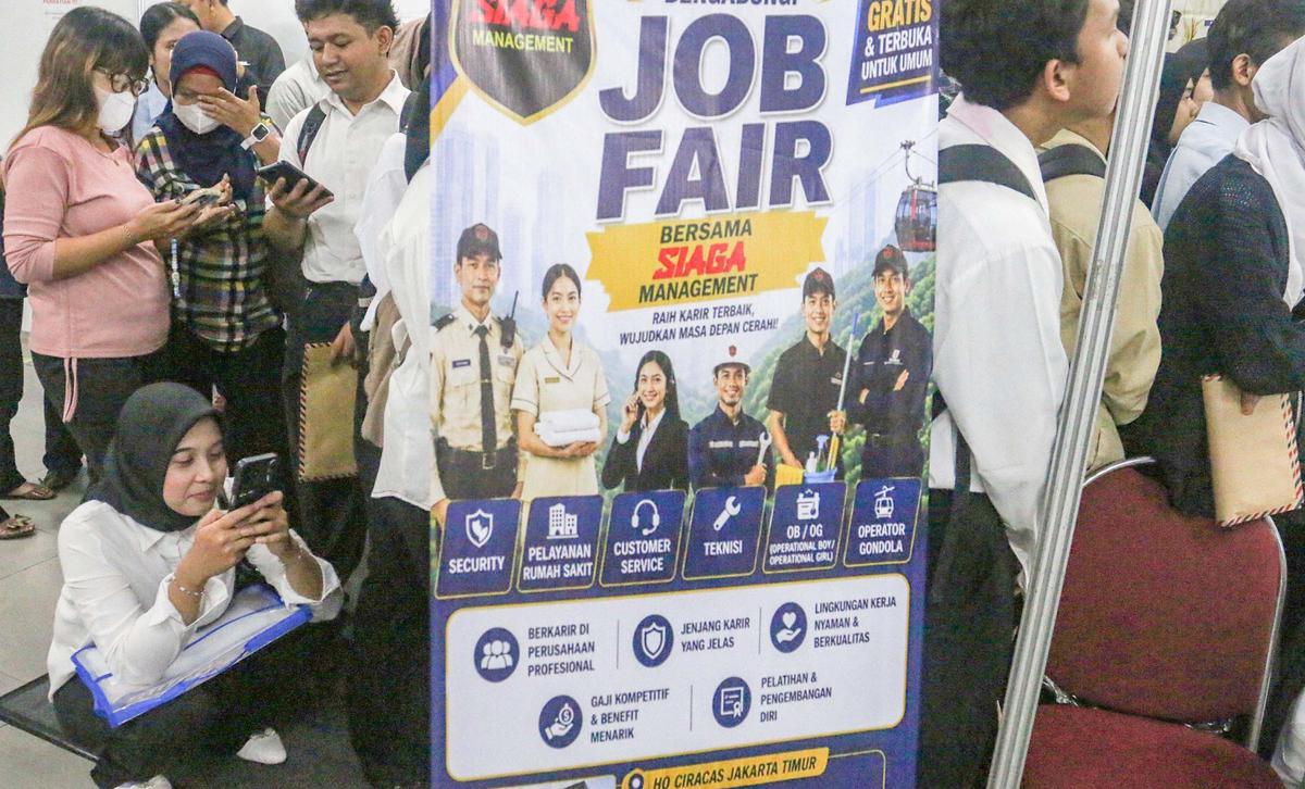 Pencari Kerja Padati Job Fair Depok 2026
