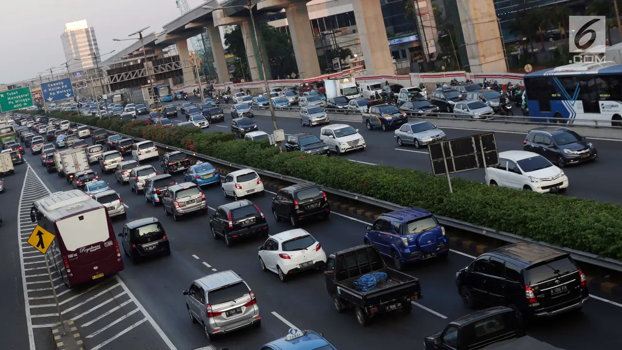 FOTO: Jakarta Tempati Posisi ke-7 Kota Termacet di Dunia