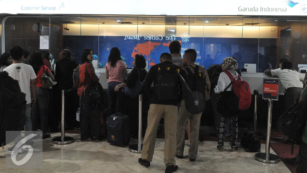 201050706-Suasana-Terminal-2E-Soetta-Jakarta3