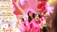 Oki Setiana Dewi Bersama Dude Harlino dan Alyssa Soebandono Dinobatkan Sebagai Ambassador dari Celltech Stem Cell Centre