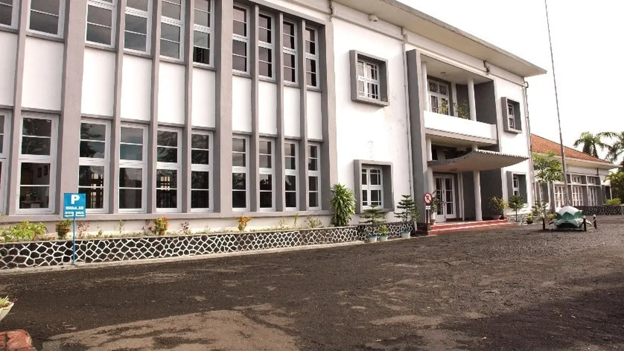 Unit Produksi PT Industri Sandang Nusantara (Persero) yang berada di Jalan Kyai Kendil Wesi No. 1, Cilacap, Jawa Tengah. (Dok ptisn.co.id)