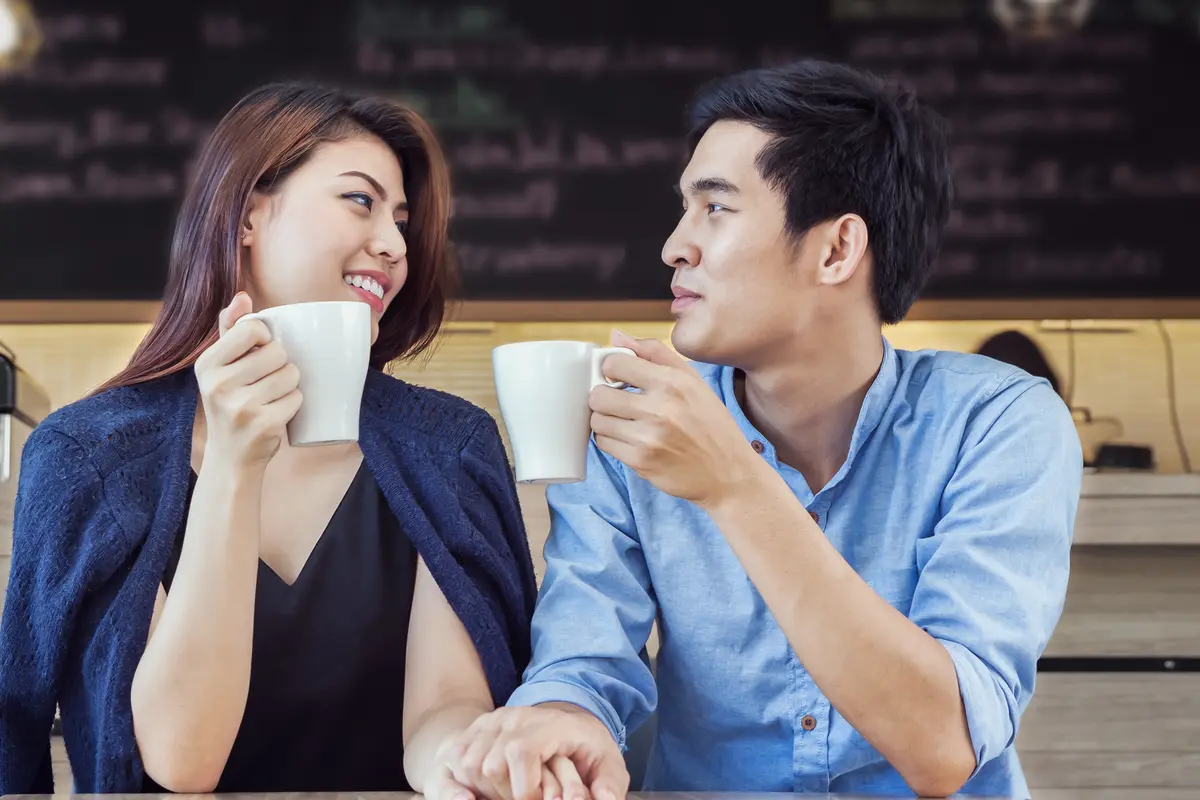 pasangan cinta