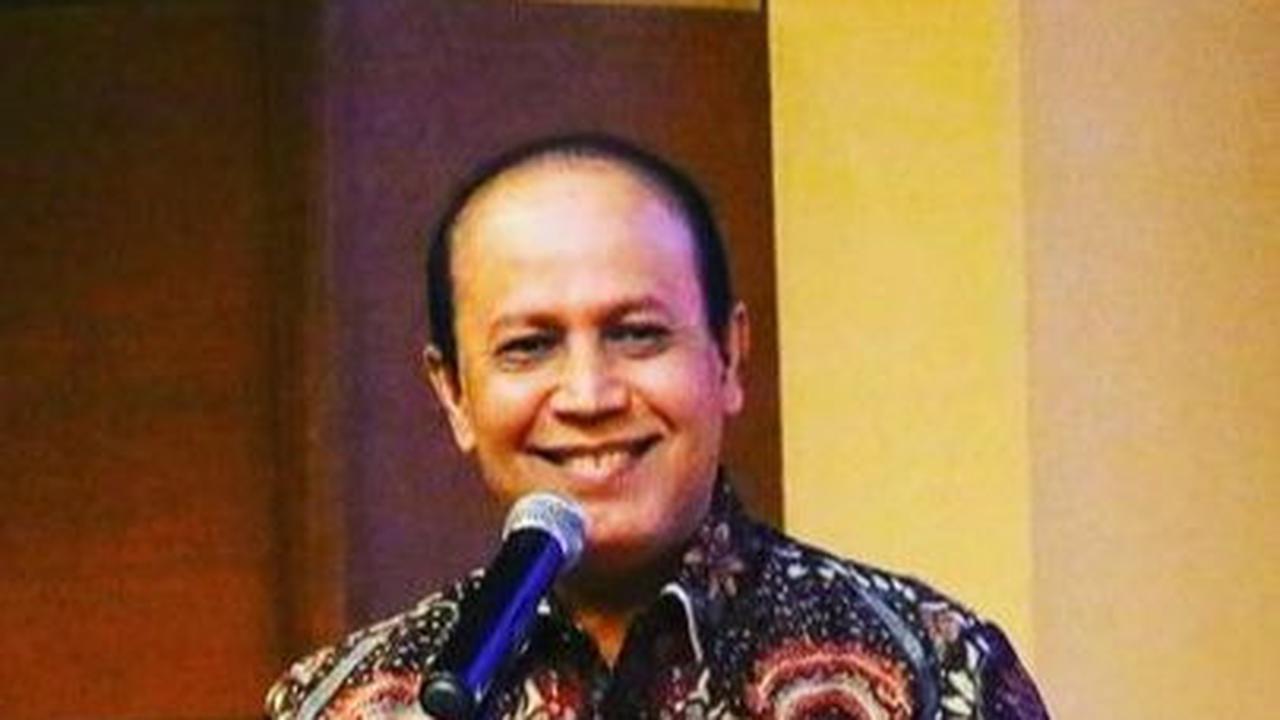 Komjen. Pol. (Purn.) Boy Rafli Amar mengunggah potret lawas dirinya saat masih bertugas di tubuh Kepolisian Republik Indonesia (Polri).<br>