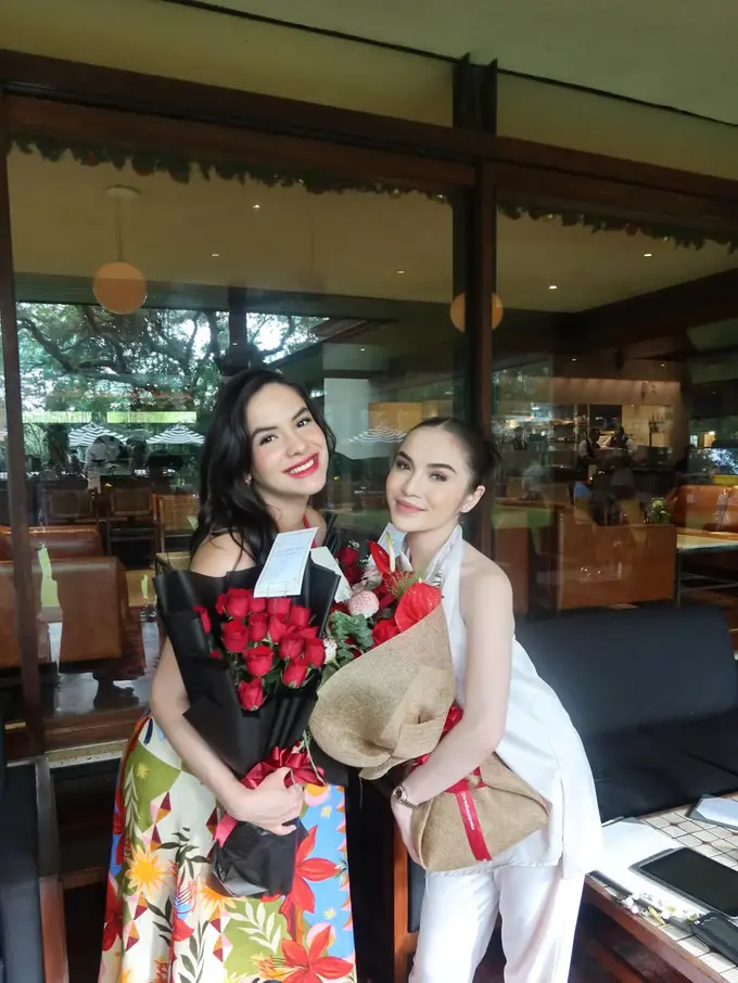 Flawless dan Bold, Makeup Steffi Zamora di Hari Ulang Tahun Bisa Jadi Inspirasi Tampilan Bumil di Momen Spesial