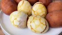 Tambah 1 Bahan, Ini Cara Masak Telur Pindang Batik Agar Semakin Cokelat dan Cantik (TikTok/@fajarlele)