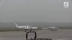 kota Palembang Minggu pagi tadi dilanda kabut tebal dengan jarak pandang hanya 500 meter. Akibatnya penerbangan pesawat di Bandara Interansional Sultan Mahmud Badaruddin Dua (SMB II) Palembang terganggu.