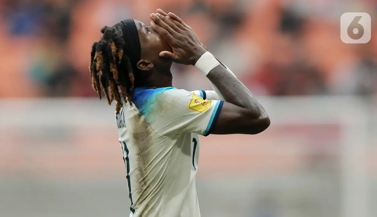 Inggris sempat menyamakan skor lewat Joel Ndala. (Bola.com/Muhammad Iqbal Ichsan)