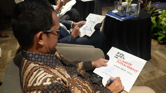 Abdul Muhari mengatakan, data dari BNPB menunjukkan bahwa sebagian besar (98 persen) bencana di Indonesia berkaitan masalag perubahan iklim (IOM).