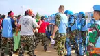 Citizen6, Lebanon: Dalam skenario latihan CRC, sekelompok penduduk sipil mendatangi penjagaan dengan maksud menuntut ganti rugi tanah mereka yang digunakan UNIFIL. (Pengirim: Badarudin Bakri).