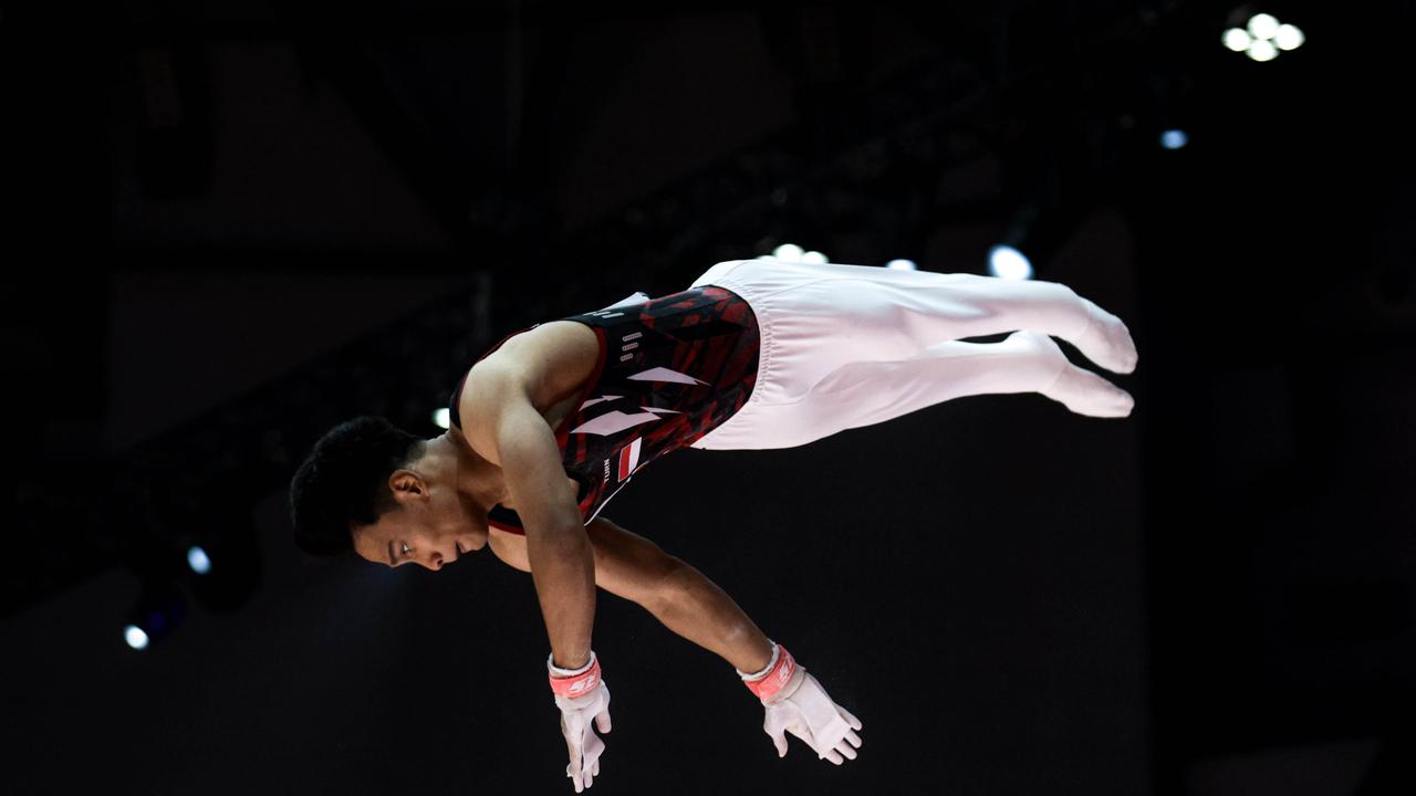 FOTO: Aksi Tim Senam Putra Indonesia di  Kejuaraan Dunia Gimnastik 2025