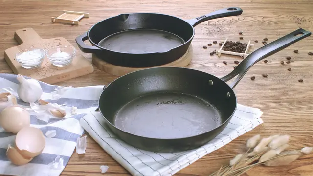 Cast Iron Pan