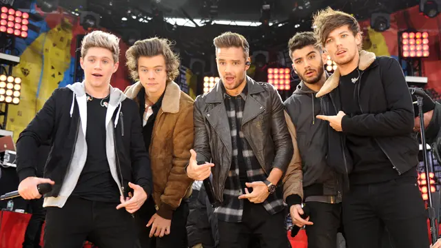 Peringati Record Store Day, One Direction Tampil Metal
