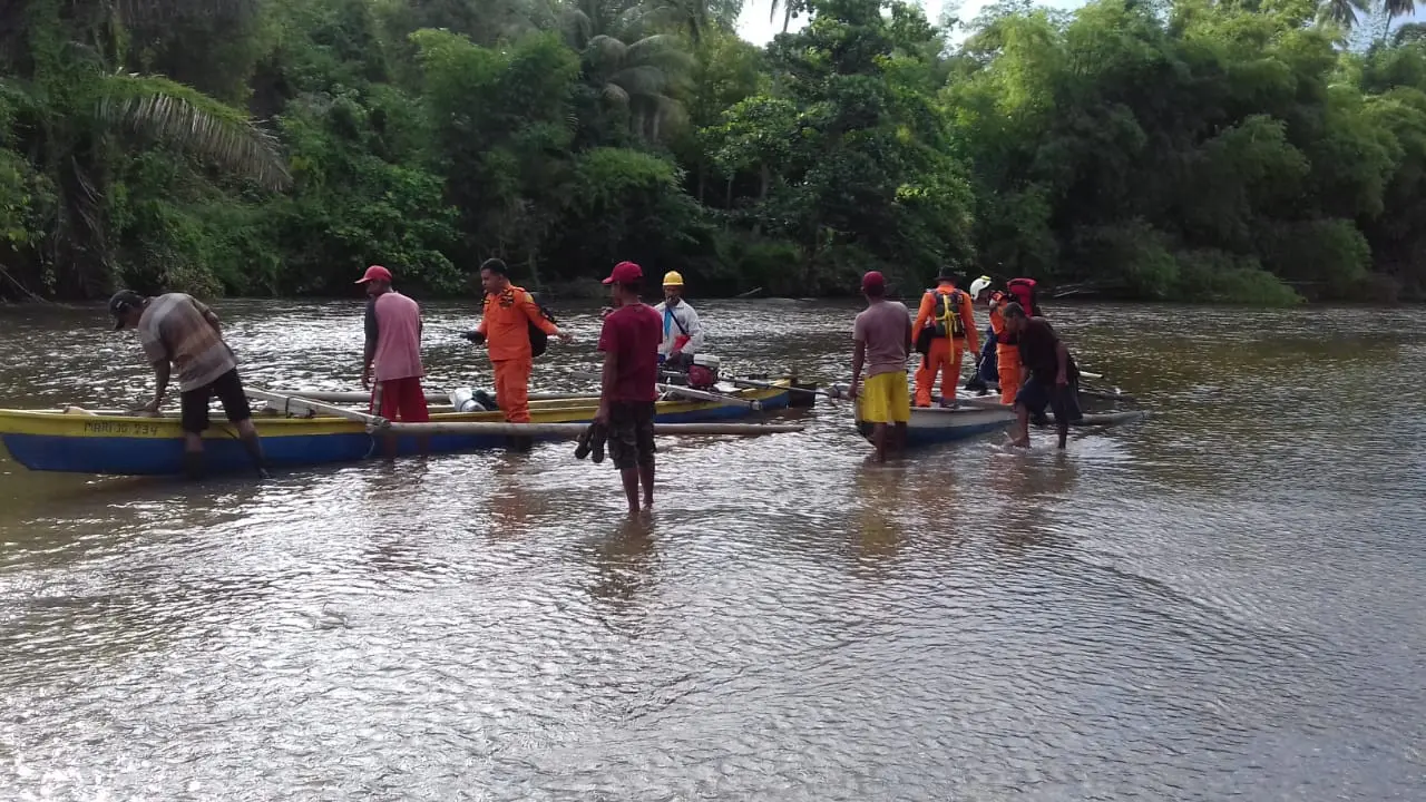 Pencarian dua korban hilang di Gunung Taopa, Kecamatan Taopa, Kabupaten Parigi Moutong. (Foto: Liputan6.com/Heri Susanto).