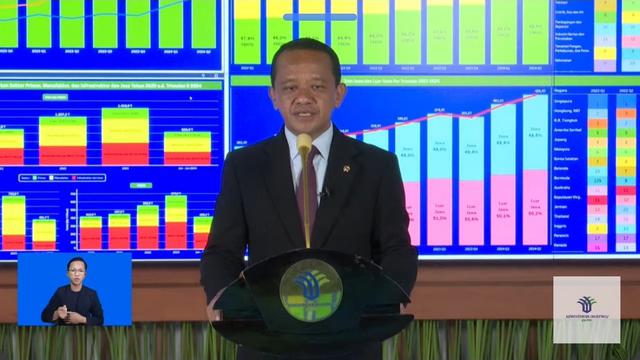 Menteri Investasi/Kepala Badan Koordinasi Penanaman Modal (BKPM) Bahlil Lahadalia memaparkan realisasi investasi kuartal II 2024, Senin (29/7/2024). (Foto: Liputan6.com/Arief RH)