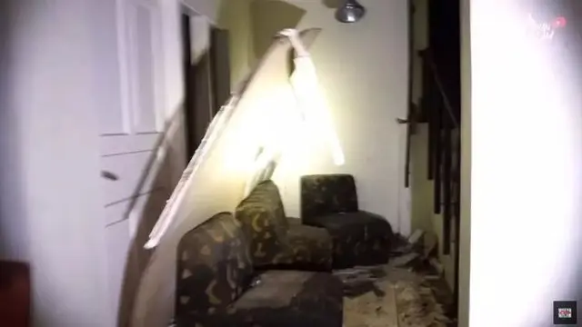 Rumah Chelsea Olivia yang terbengkalai (YouTube/Malam-Malam)