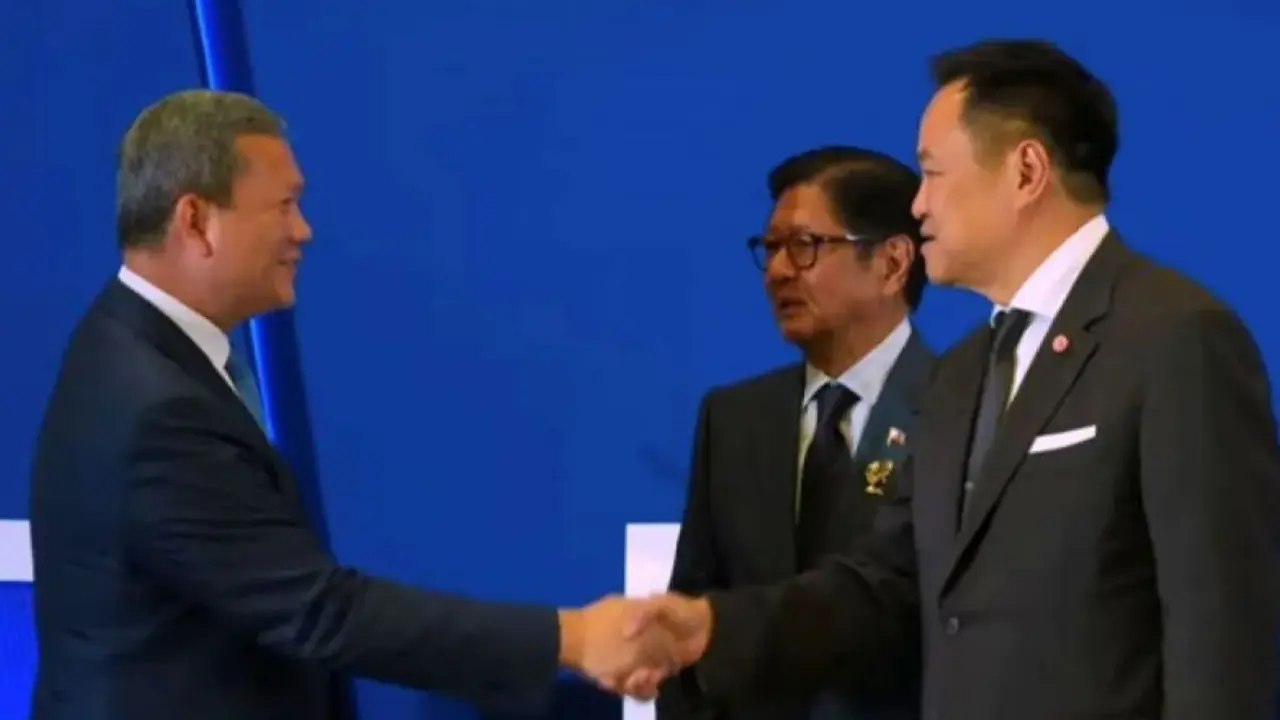 KTT ASEAN dihadiri Perdana Menteri Thailand Anutin Charnvirakul, Presiden Filipina Ferdinand Romualdez Marcos Jr., dan Perdana Menteri Kamboja Hun Manet. (Dok. Tangkapan Layar)