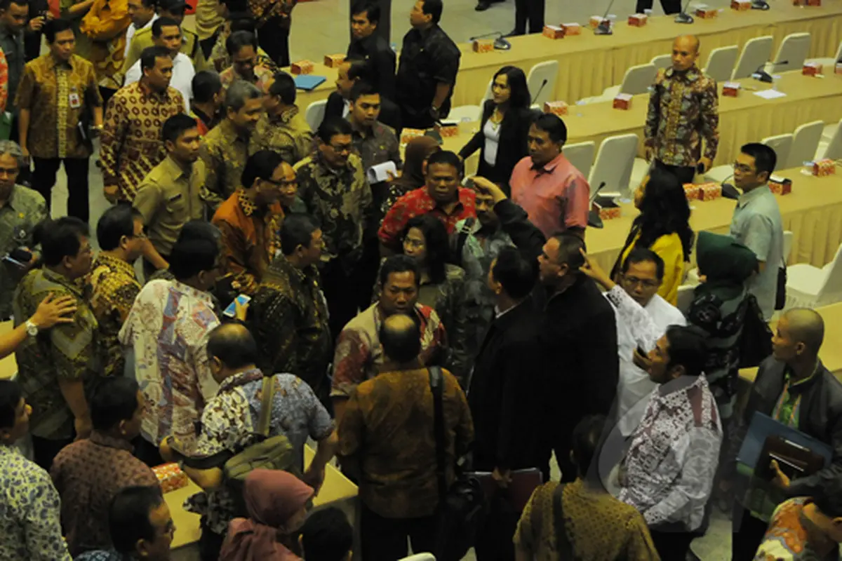 Rapat Memanas, Mediasi Ahok dengan DPRD DKI Gagal