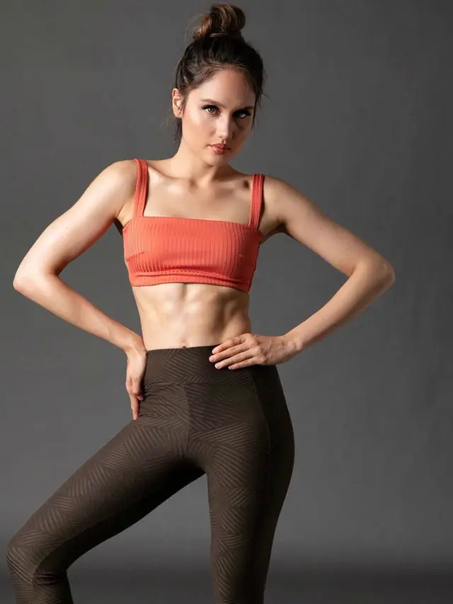 Cinta Laura