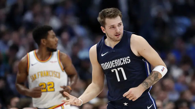 NBA: Doncic Menggila, Warriors Kalah Telak 48 Poin dari Mavericks