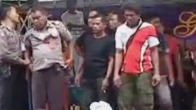 Masih Berpakaian Dinas, Polisi Mabuk dan Buat Onar