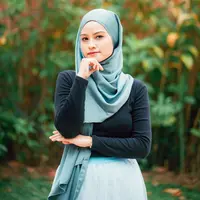 ilustrasi kepribadian perempuan/Photo by Muhammad Faiz Zulkeflee on Unsplash