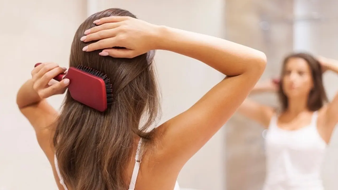 Arti Mimpi Kutu Rambut yang Mengejutkan