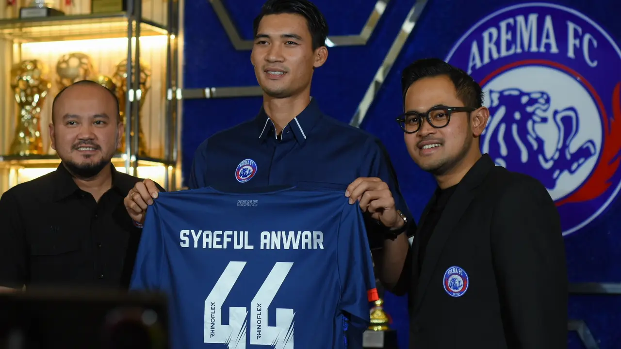 Bek anyar Arema FC, Syaeful Anwar.