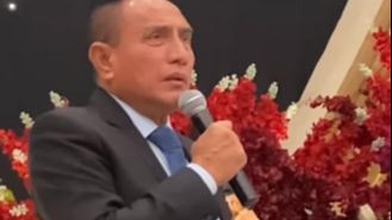 Selalu Membawa Istri Kemana pun untuk Mendampingi